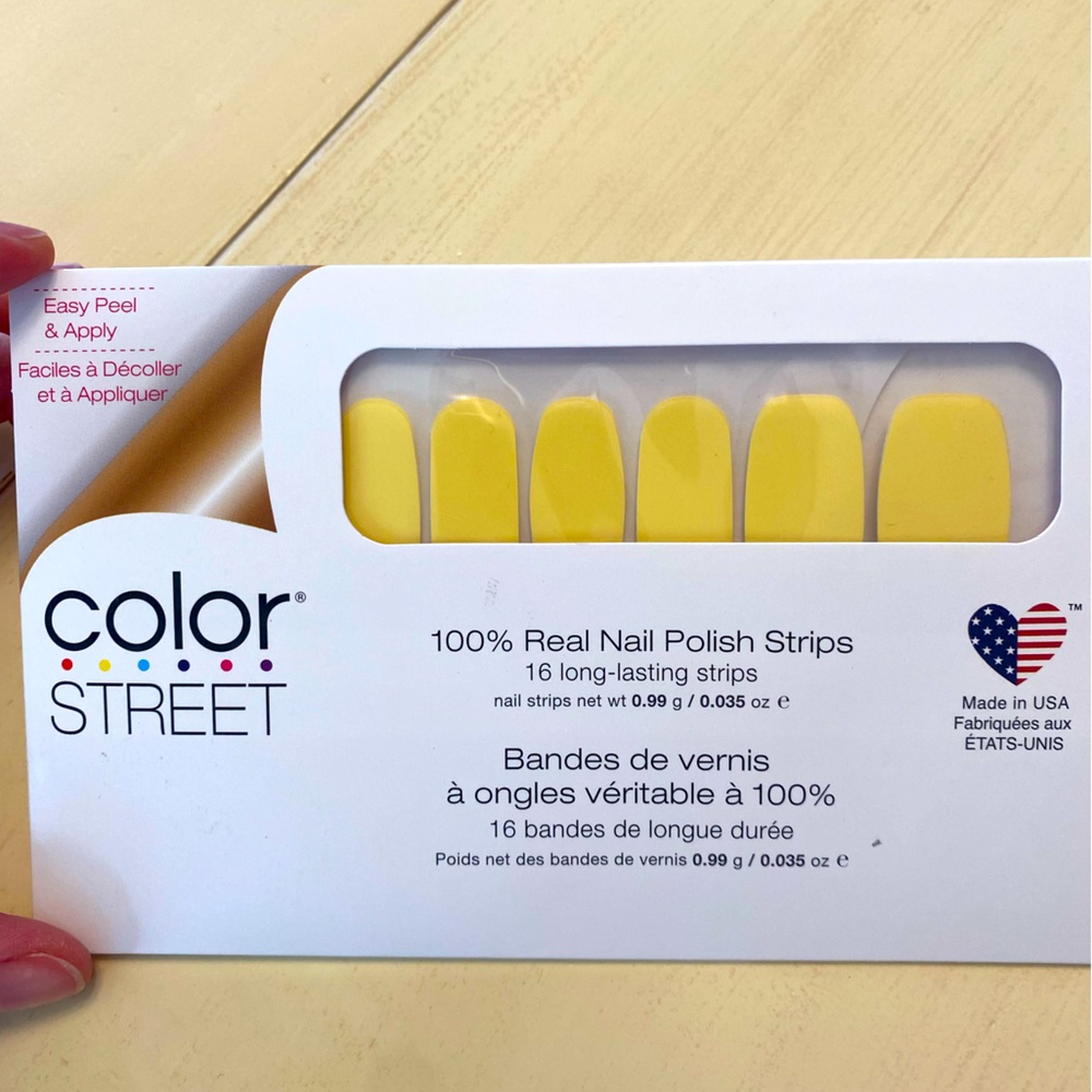 Retired NiB color street Belgian Buttercup